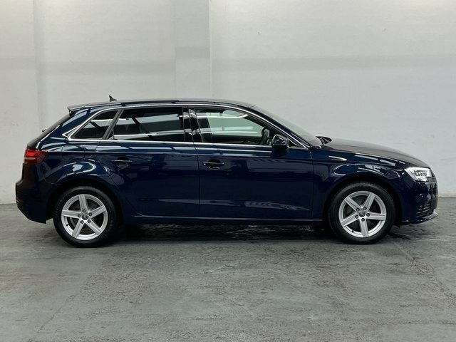 Audi A3 1.4Tfsi Sport Sportback S Tronic Blue #2