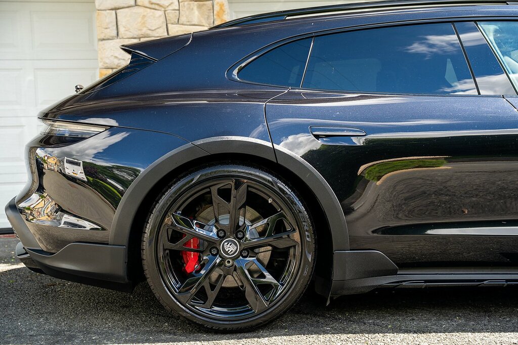 Porsche Taycan Performance Plus 93.4Kwh 4S Cross Turismo Elec GX23VNP Black #5