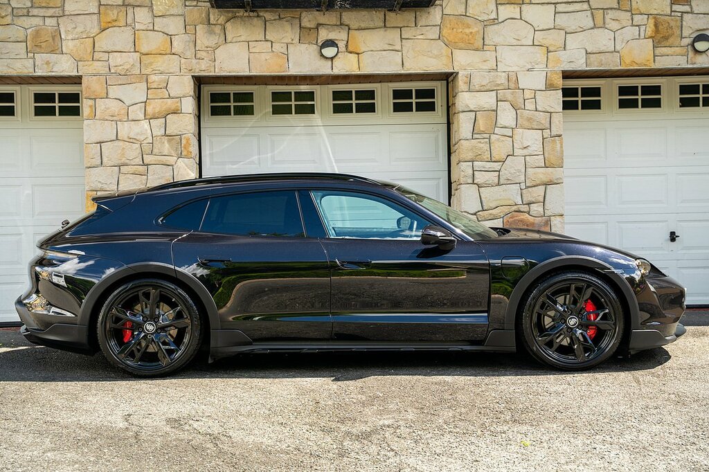 Porsche Taycan Performance Plus 93.4Kwh 4S Cross Turismo Elec GX23VNP Black #3