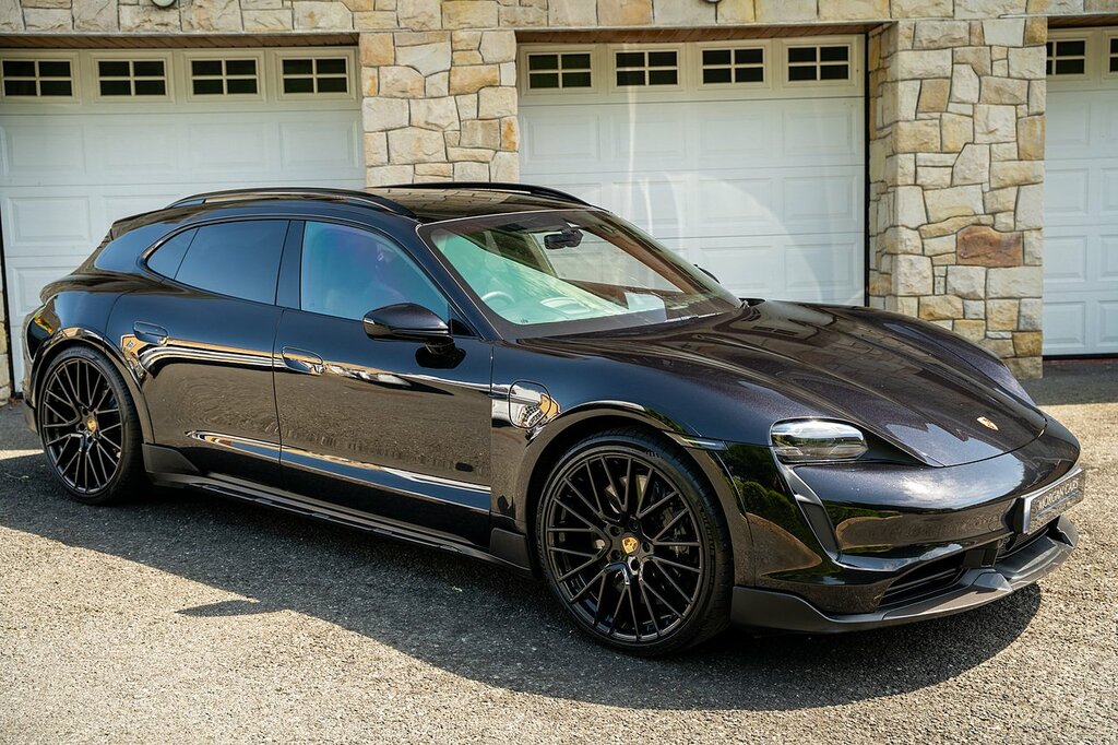 Porsche Taycan Performance Plus 93.4Kwh Turbo S Cross Turismo YO71BYP Black #3