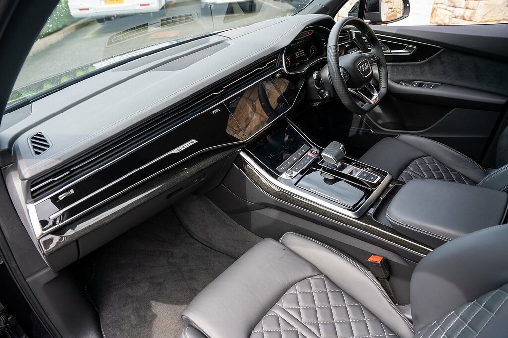 Audi SQ7 Suv Black Edition Tfsi 507 Ps Tiptronic White #66