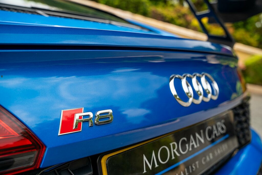 Audi R8 R8 V10 Rwd Yellow #16