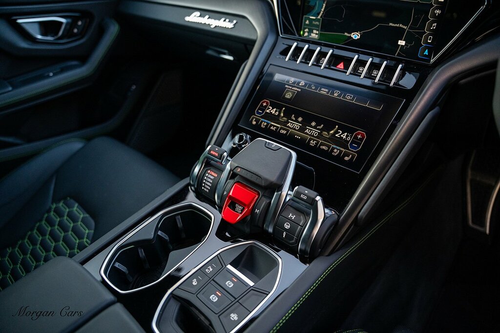 Lamborghini Urus V8 Performante Grey #56