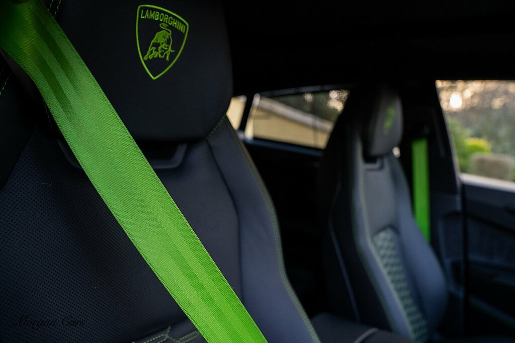Lamborghini Urus V8 Performante Grey #63