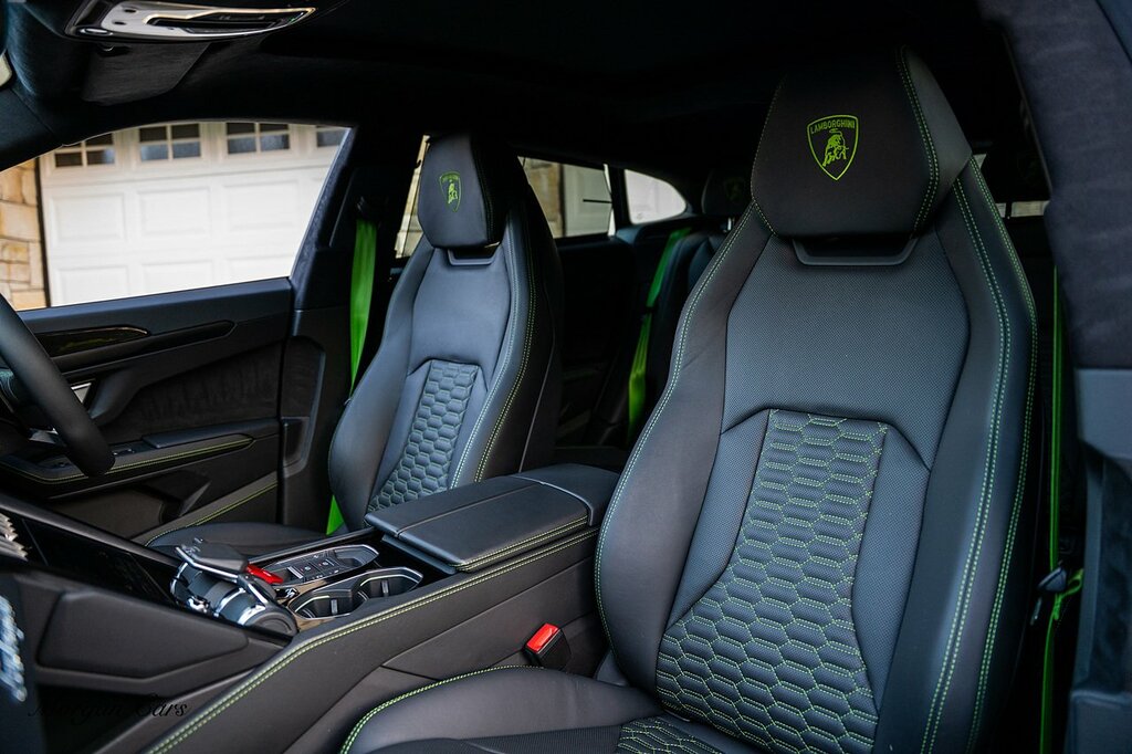 Lamborghini Urus V8 Performante Grey #69