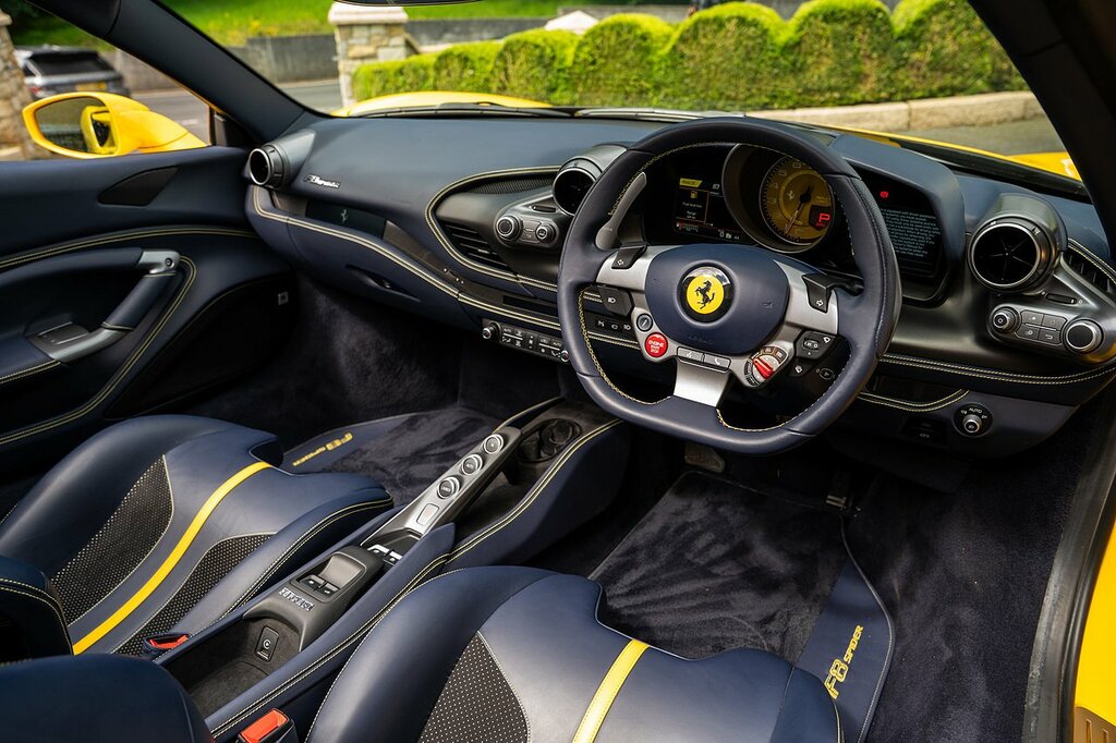 Ferrari F8 Spider F8 Spider Yellow #42