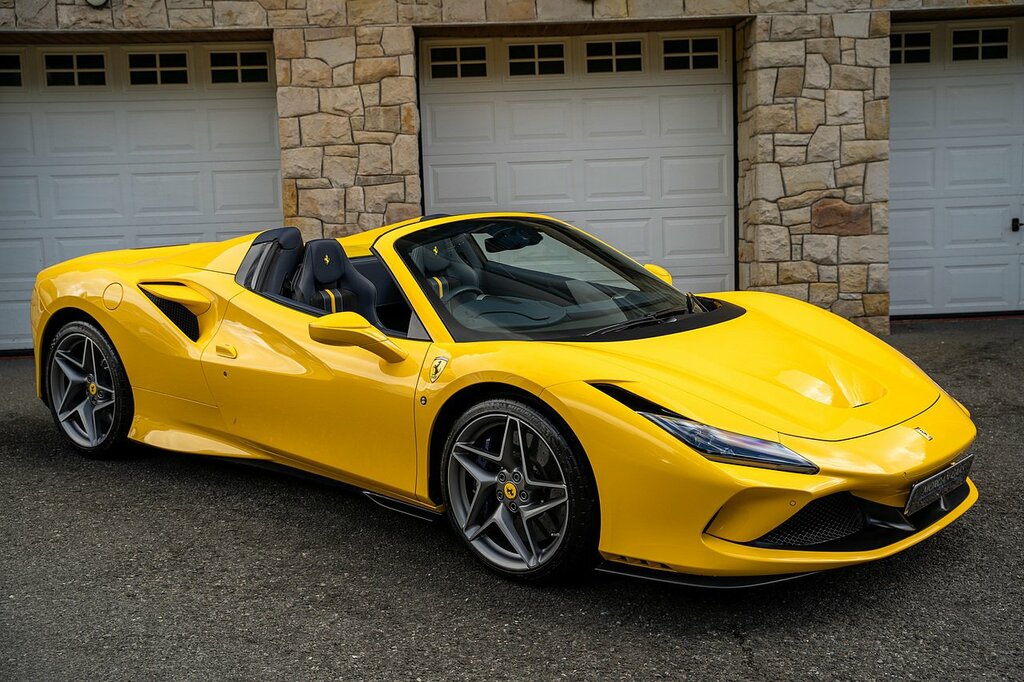 Ferrari F8 Spider 3.9T V8 Convertible F1 Dct Euro 6 Ss Yellow #2