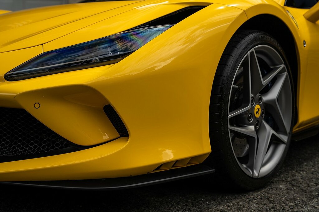 Ferrari F8 Spider F8 Spider Yellow #37
