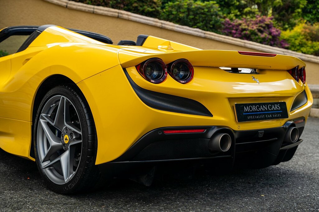 Ferrari F8 Spider F8 Spider Yellow #9