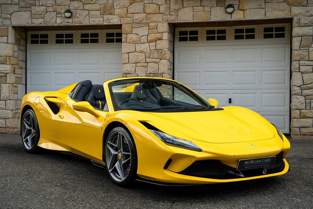 Ferrari F8 Spider 3.9T V8 Convertible F1 Dct Euro 6 Ss Yellow