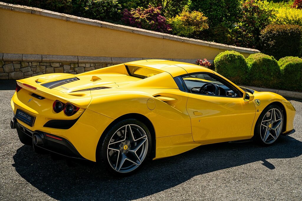 Ferrari F8 Spider F8 Spider Yellow #84