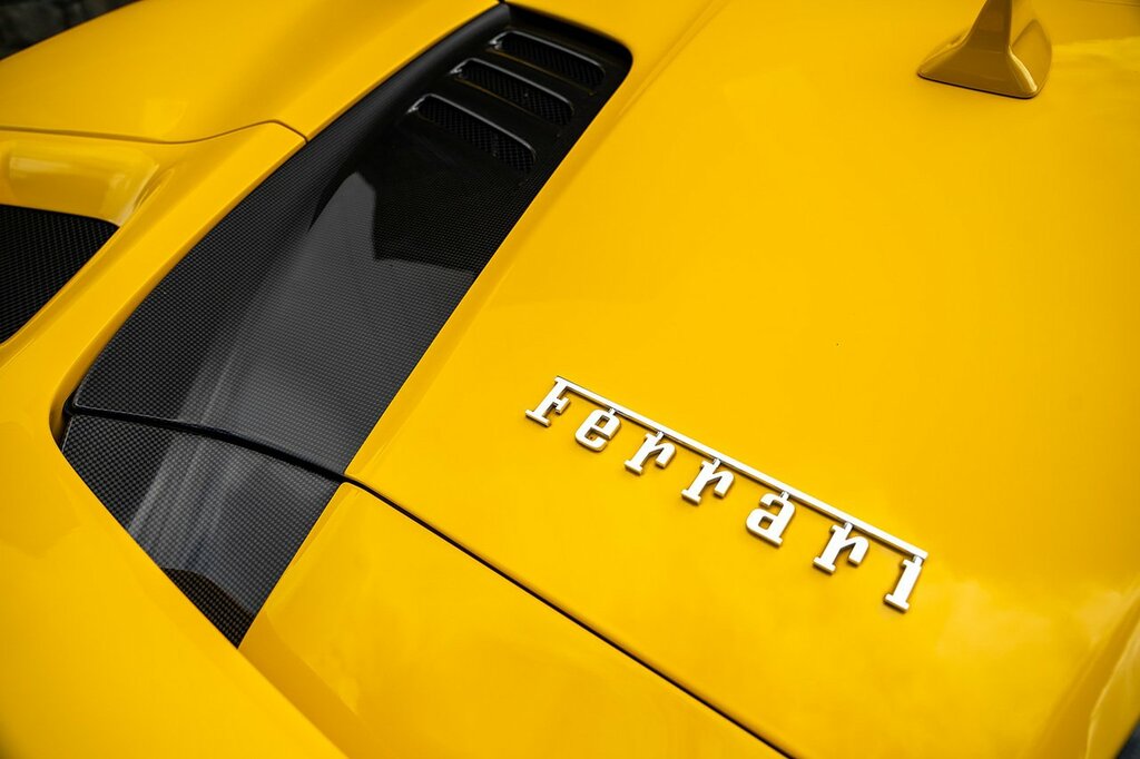 Ferrari F8 Spider F8 Spider Yellow #15