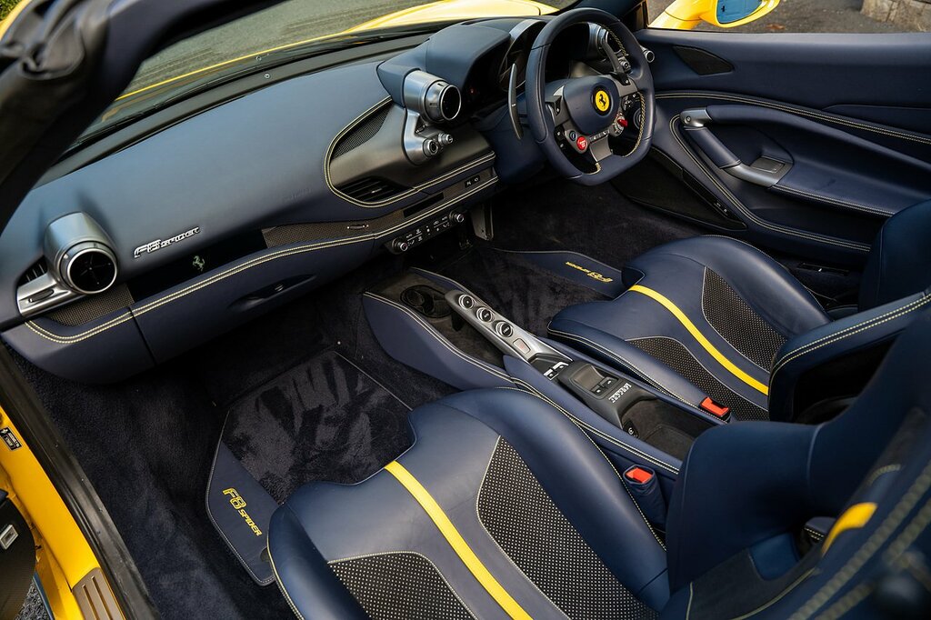Ferrari F8 Spider F8 Spider Yellow #60
