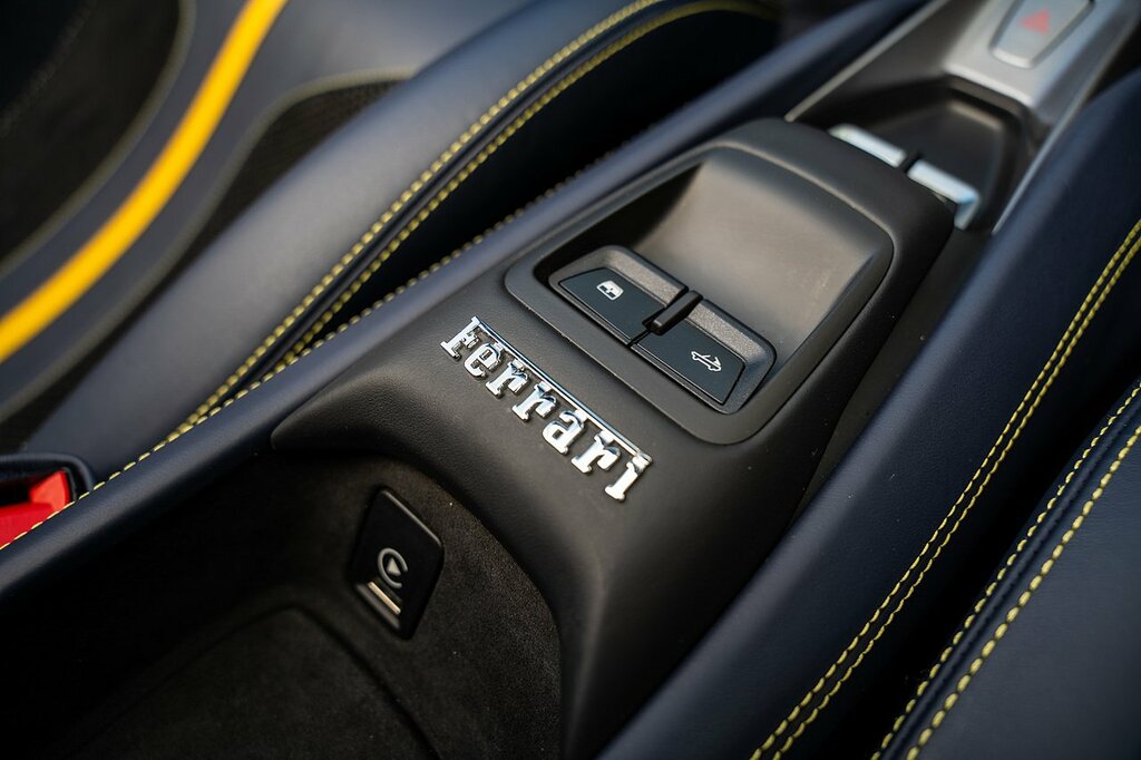 Ferrari F8 Spider F8 Spider Yellow #53