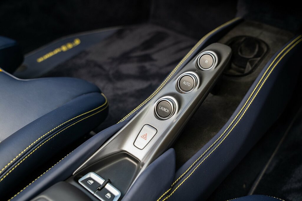 Ferrari F8 Spider F8 Spider Yellow #54