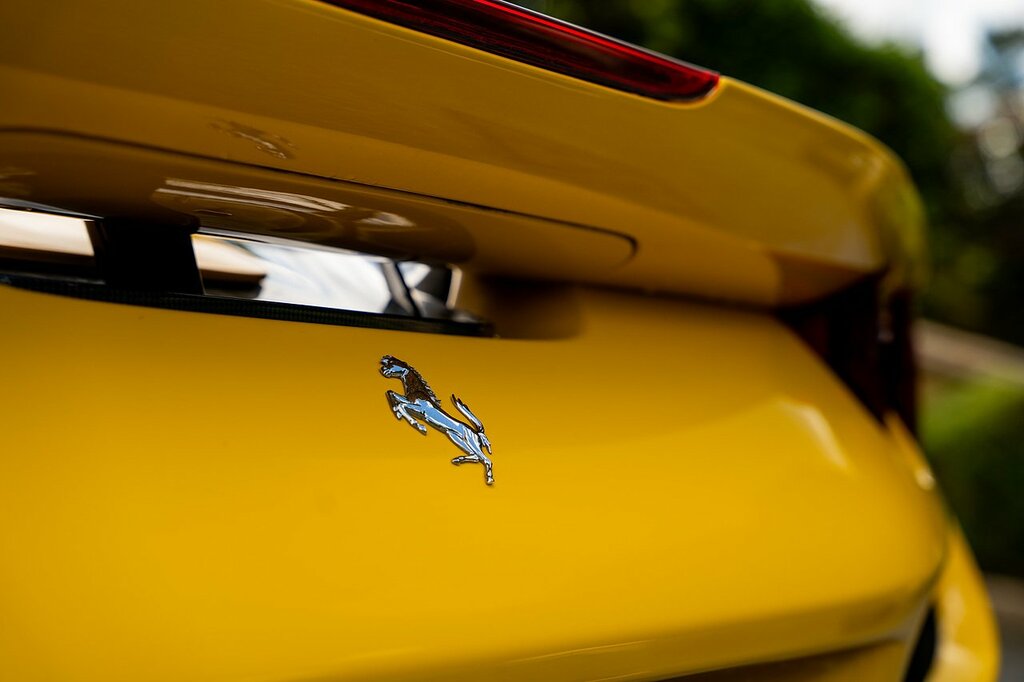 Ferrari F8 Spider F8 Spider Yellow #13