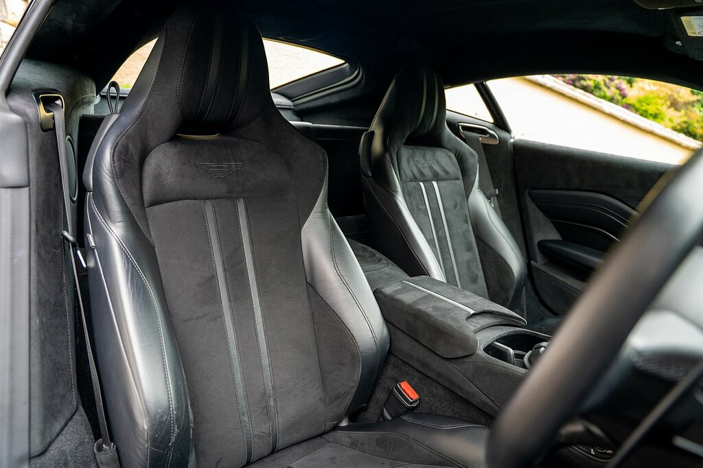 Aston Martin Vantage Vantage Green #44