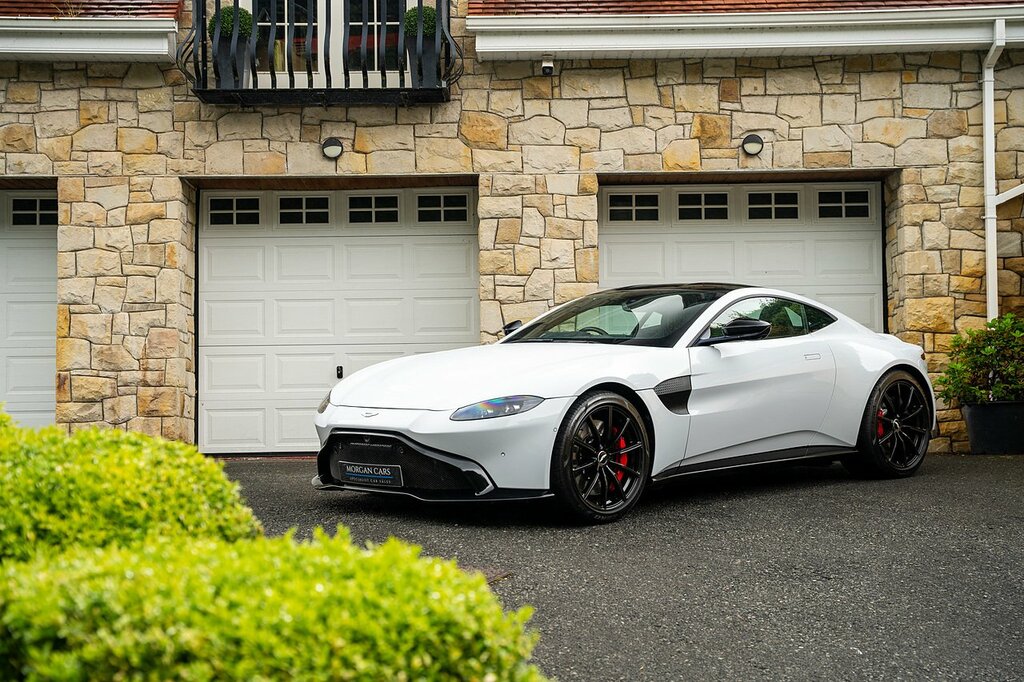 Aston Martin Vantage Vantage Green #40