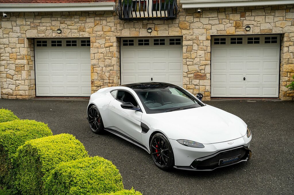 Aston Martin Vantage Vantage Green #93