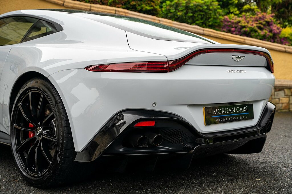Aston Martin Vantage Vantage Green #8