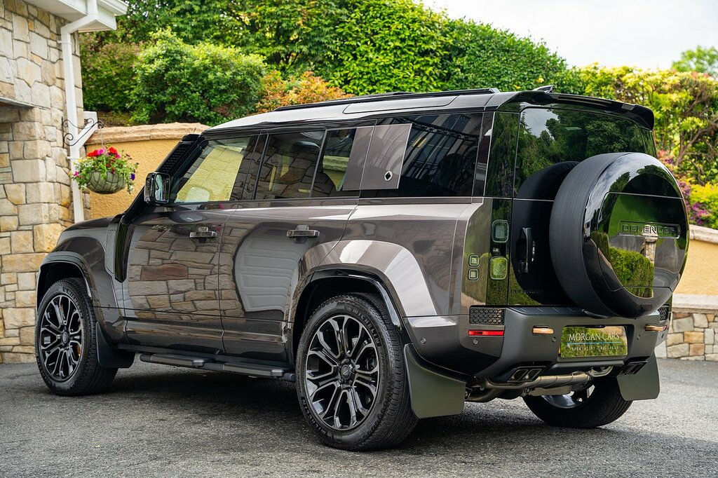 Land Rover Defender 110 X-dynamic Se Red #8