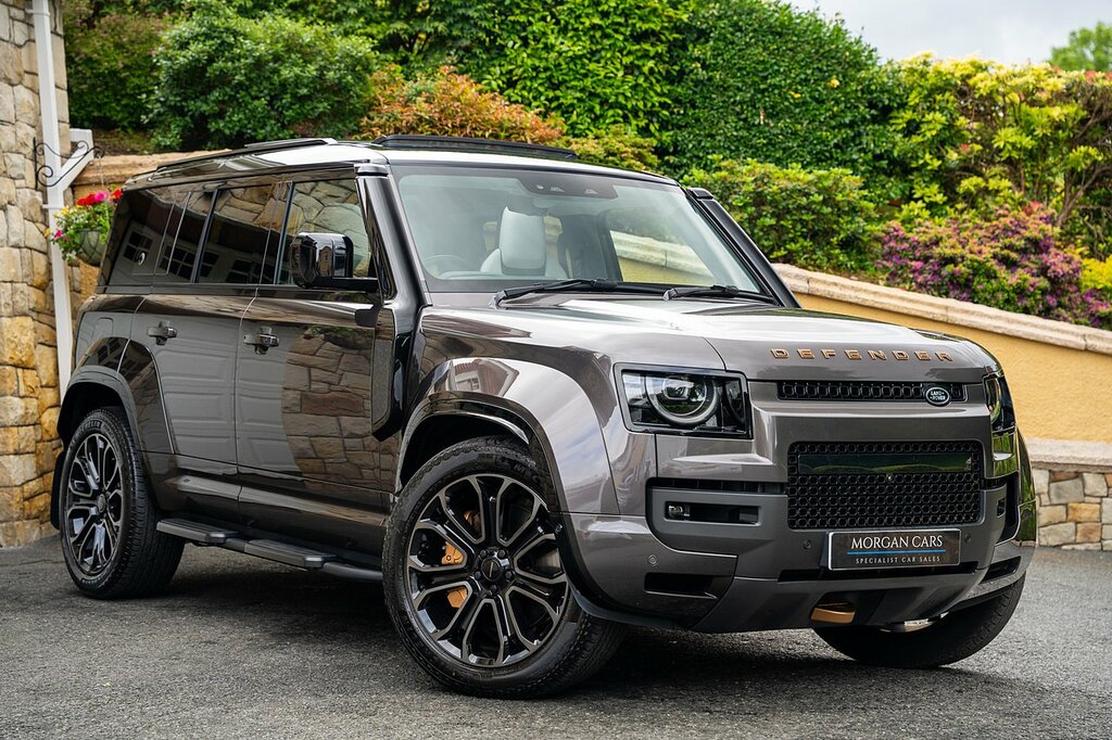 Land Rover Defender 110 X-dynamic Se Red #23
