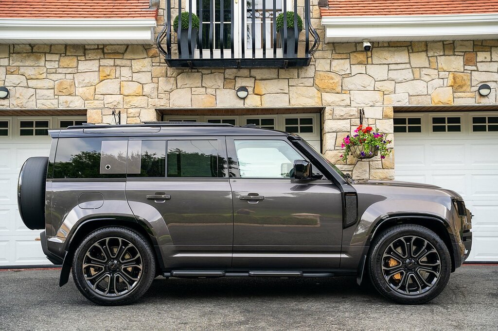 Land Rover Defender 110 4.4 P635 V8 Mhev Octa Suv 4Wd Euro Grey #3