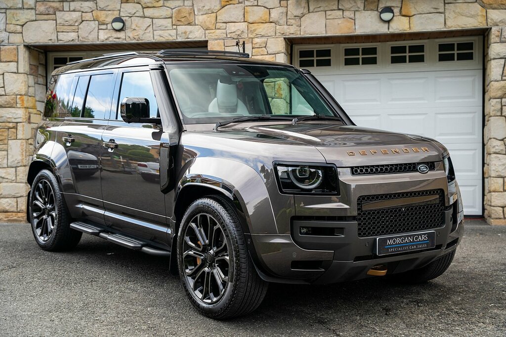 Land Rover Defender 110 4.4 P635 V8 Mhev Octa Suv 4Wd Euro Grey