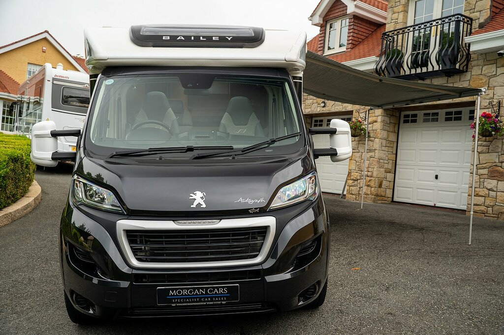 Peugeot Boxer 2.2 Bluehdi 335 Plus Chassis Cab White #6