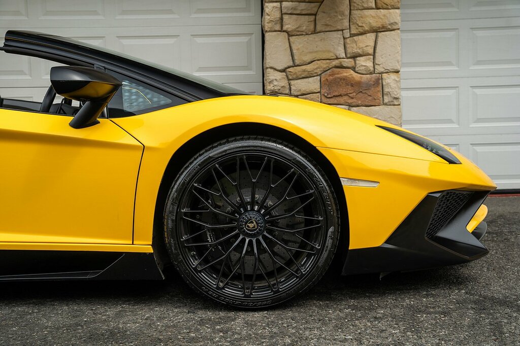 Lamborghini Aventador 6.5 V12 Lp 750-4 Superveloce Roadster I Yellow #5