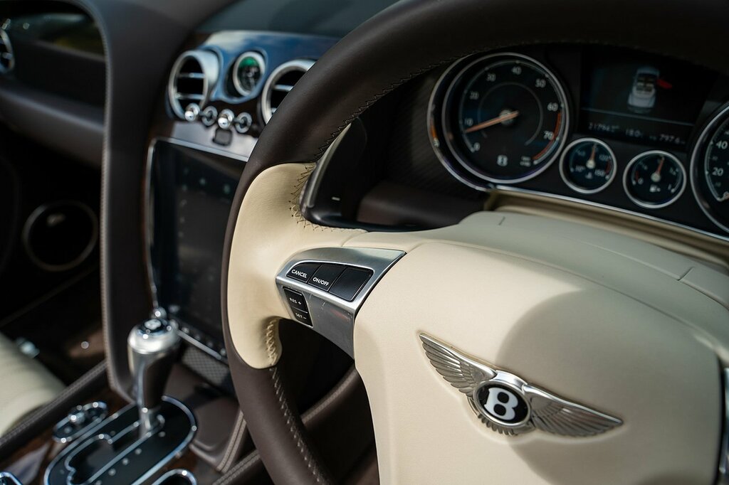 Bentley Continental Gt 4.0 V8 Citytouring Spec  #63