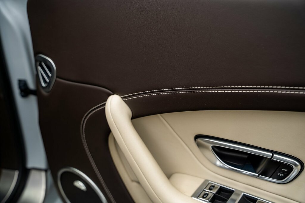 Bentley Continental Gt 4.0 V8 Citytouring Spec  #80