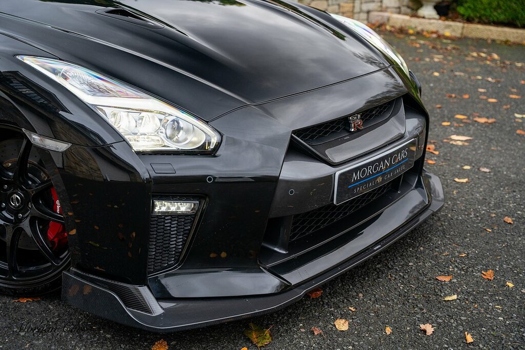Nissan GT-R Coupe Grey #33