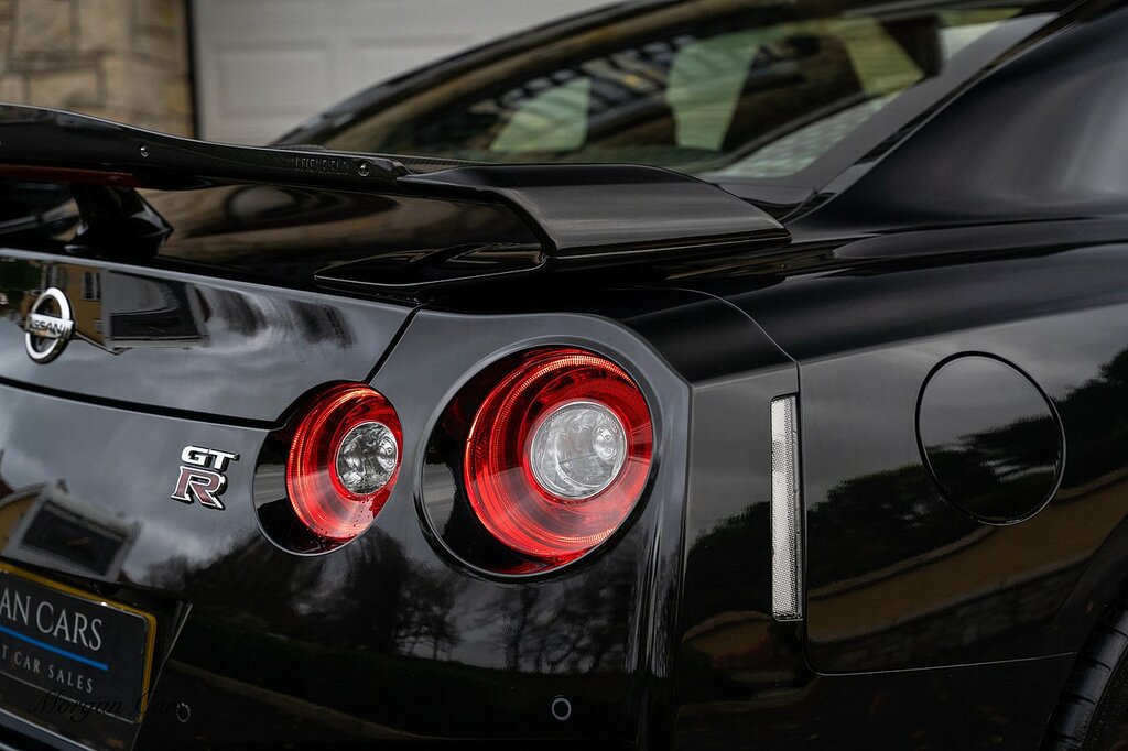 Nissan GT-R Coupe Grey #19