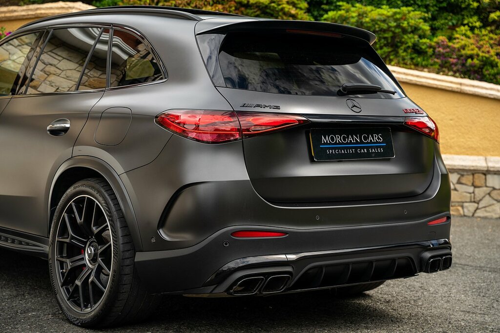 Mercedes-Benz GLC Class 2018 2.0 Glc 250 4Matic Amg Line Premium Plus 2 Grey #9