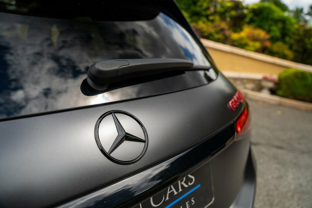 Mercedes-Benz GLC Class 2018 2.0 Glc 250 4Matic Amg Line Premium Plus 2 Grey #12