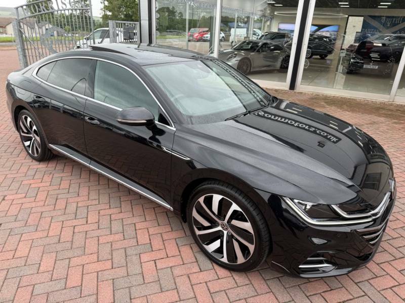Volkswagen Arteon 2.0Tdi 150 R-line Black #3