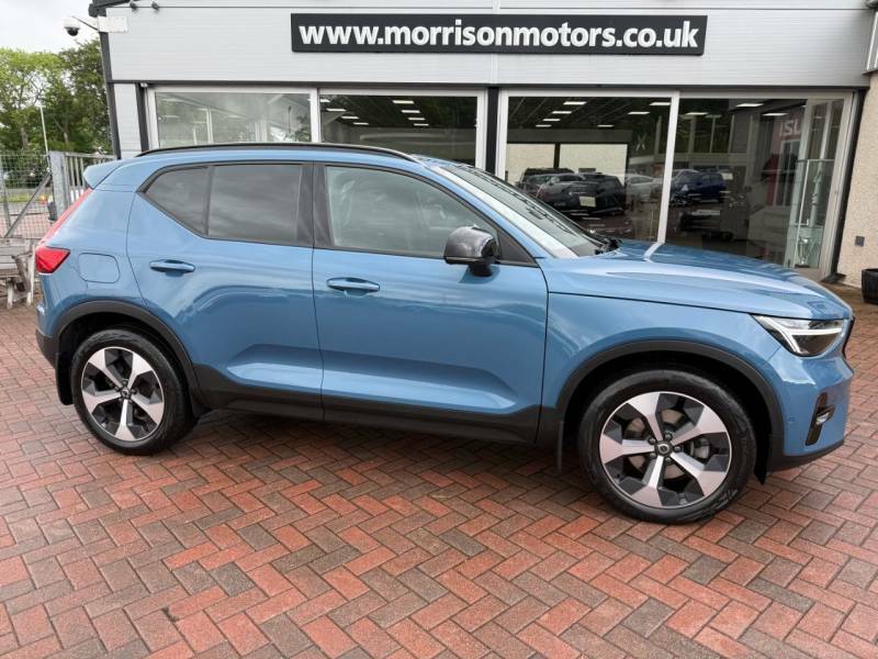 Volvo XC40 2.0 B4p 197 Ultimate Dark Blue