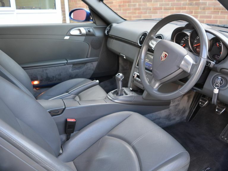 Porsche Cayman 24V Black #18
