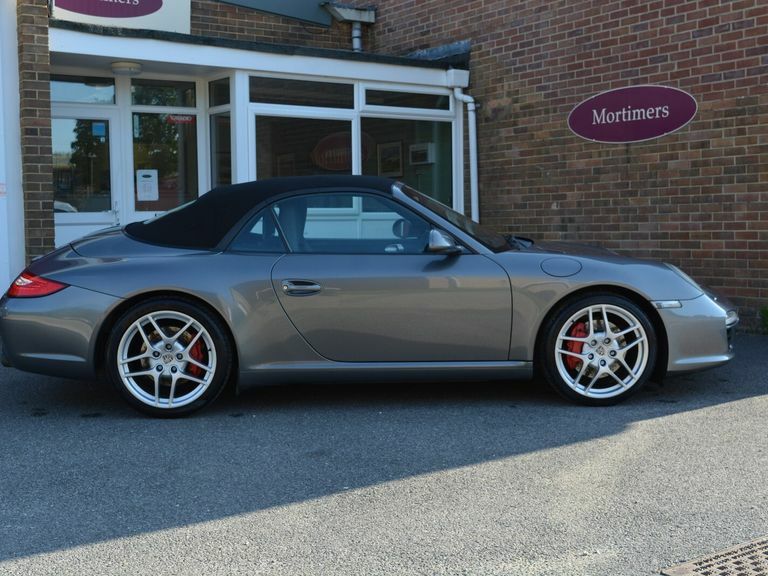 Porsche 911 997 Carrera S Silver #9