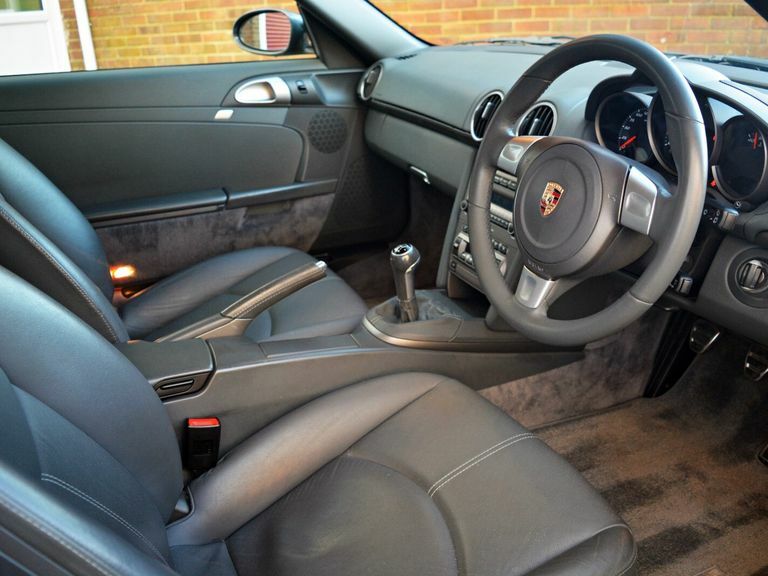 Porsche Cayman 2.7 Manual Red #18