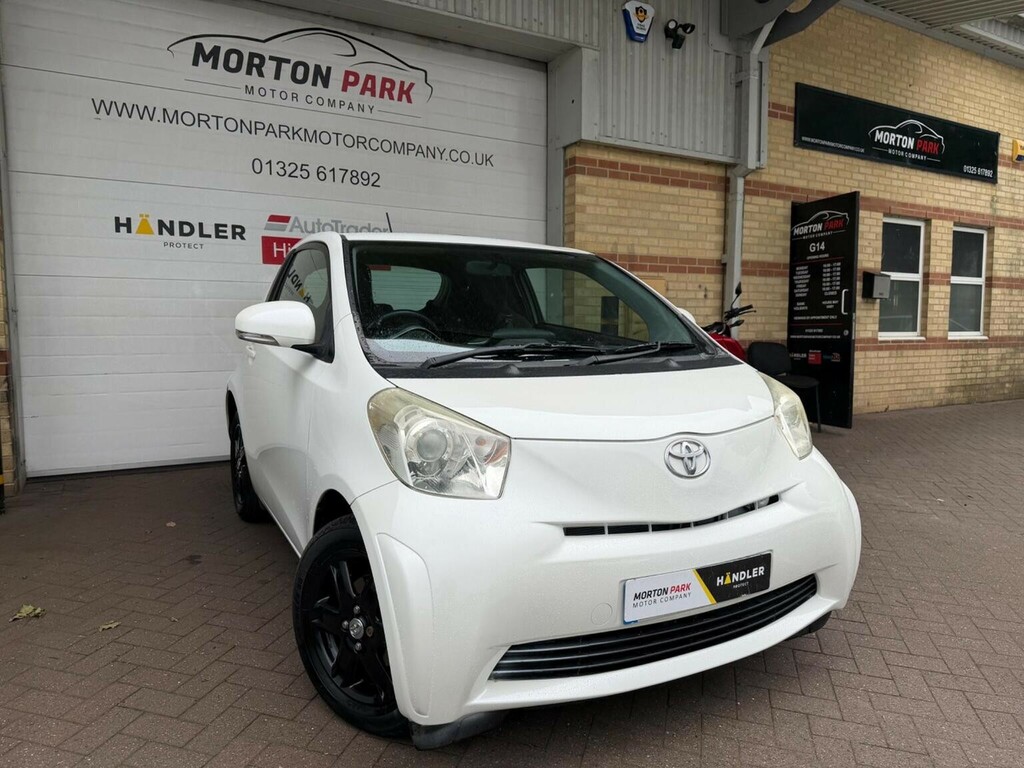 Toyota IQ Hatchback 1.0 Vvt-i Euro 4 201010 White