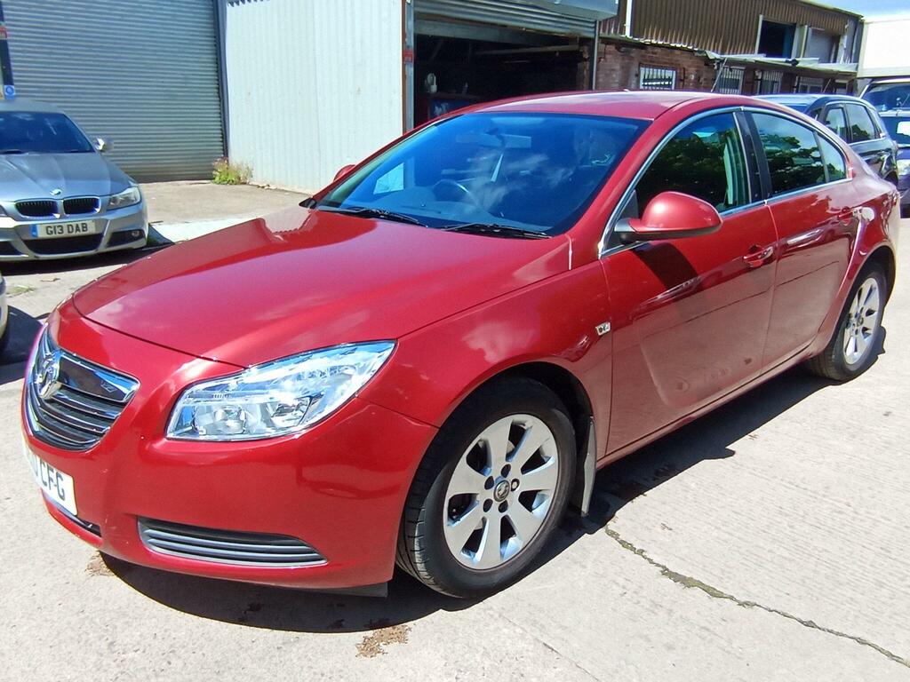 Vauxhall Insignia Exclusiv Red #3