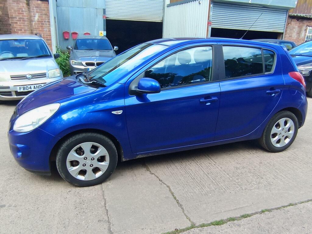 Hyundai I20 Comfort Blue #4