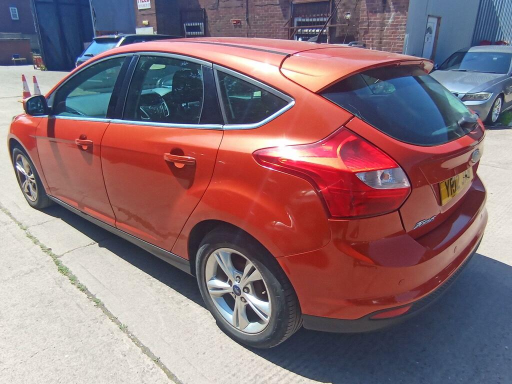 Ford Focus 1.0T Ecoboost Zetec Euro 5 Ss Red #4