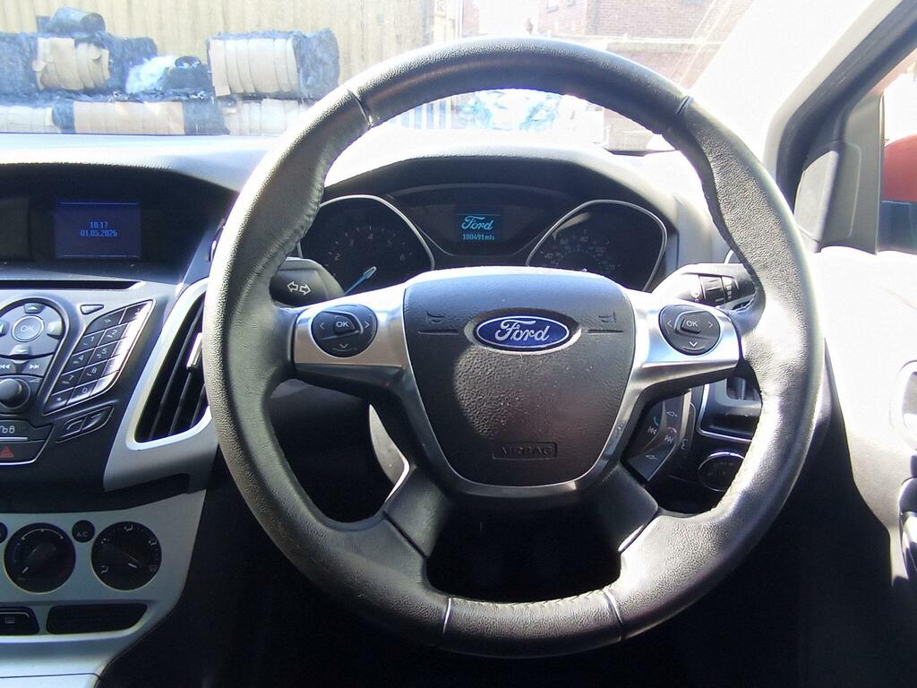 Ford Focus 1.0T Ecoboost Zetec Euro 5 Ss Red #9