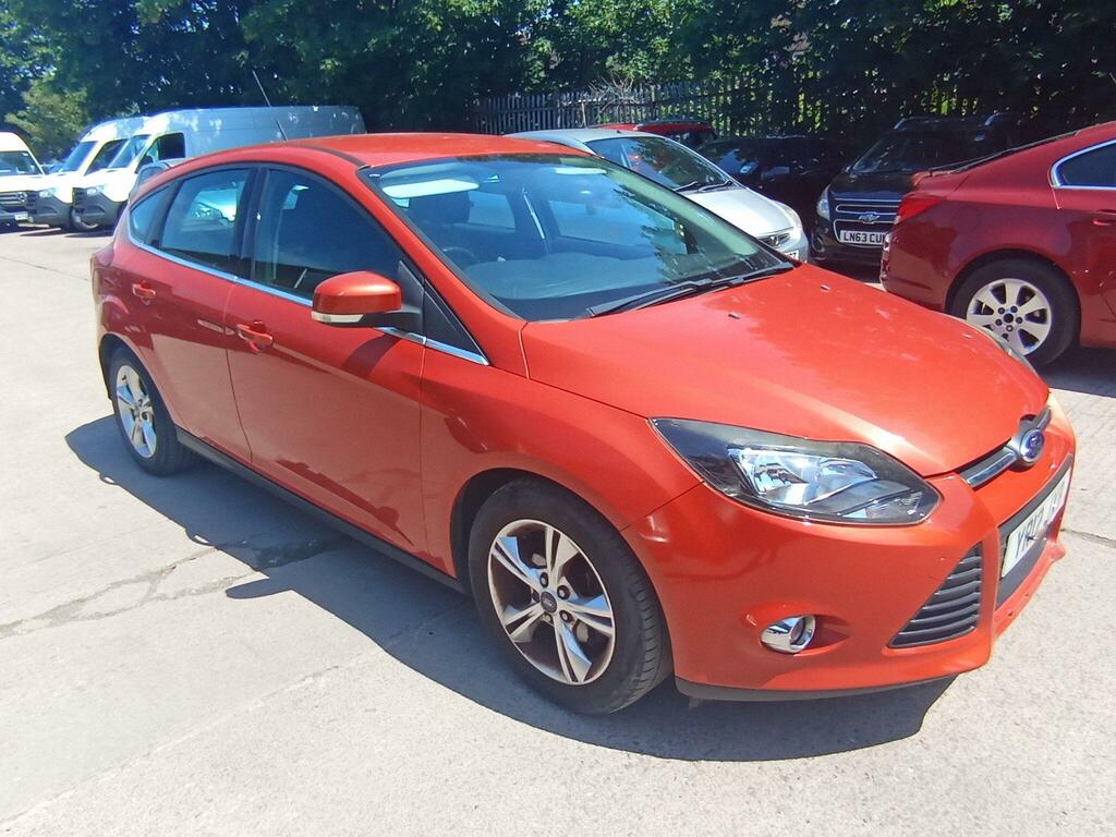 Ford Focus 1.0T Ecoboost Zetec Euro 5 Ss Red #1