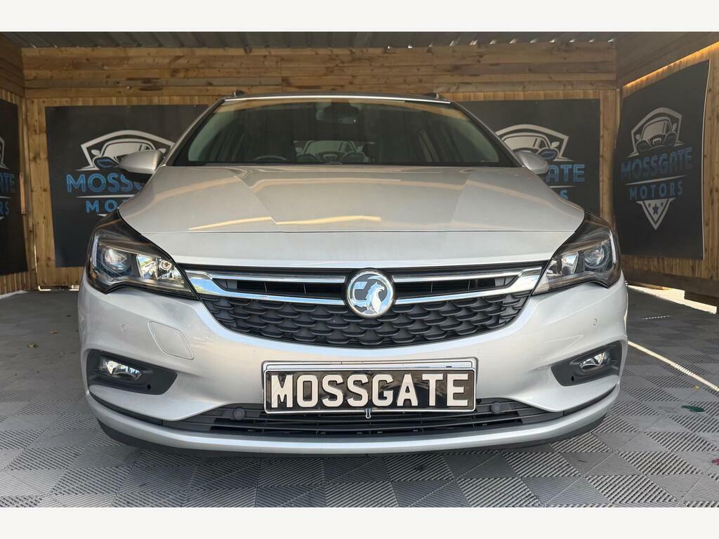 Vauxhall Astra 1.6 Cdti Elite Sports Tourer Euro 6 Ss CE67FPA Silver #2