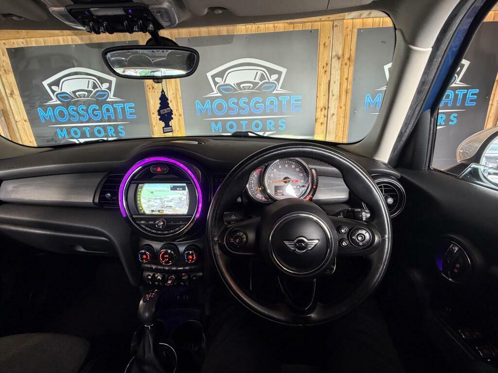 Mini Hatch 1.5 Cooper White #14