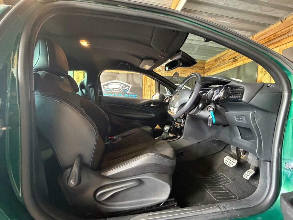 DS DS 3 Hatchback Black #14